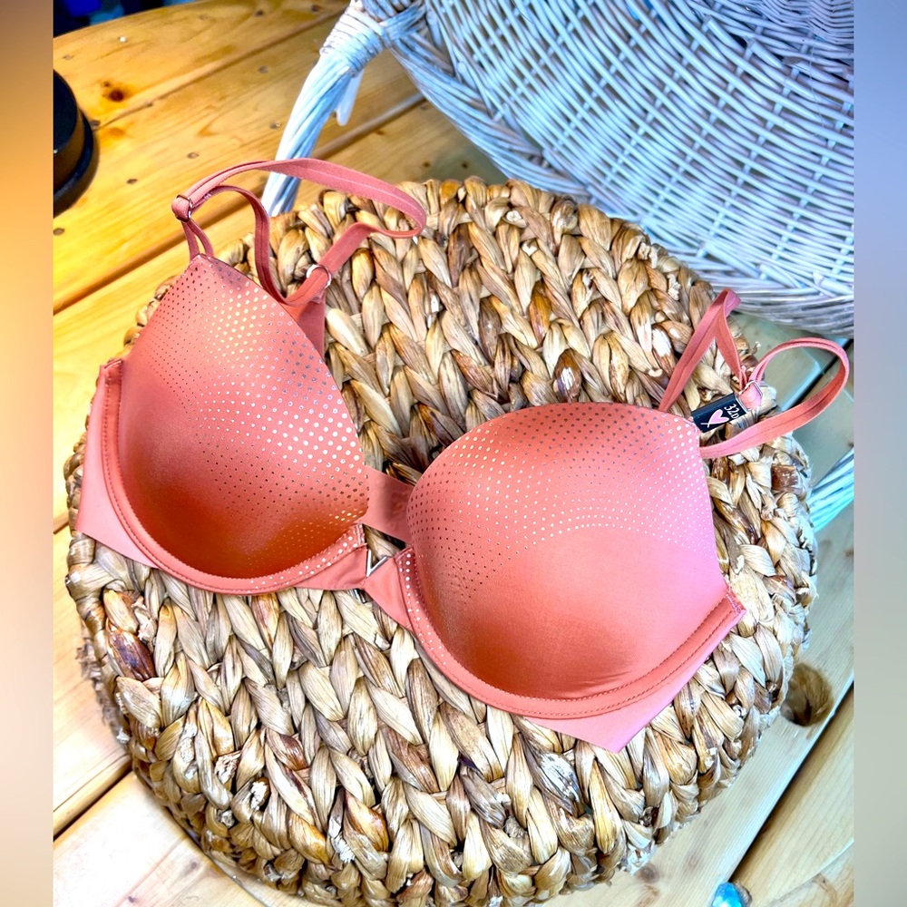 Victoria’s Secret bra
